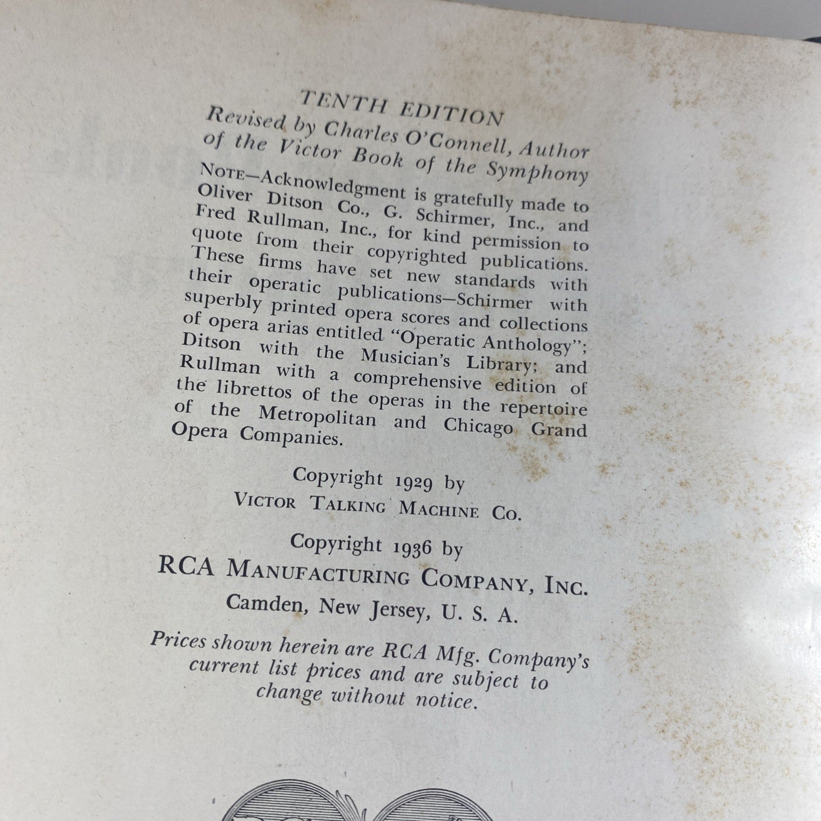 The Victor Book of the Opera, Hardcover, 1936, 10th Edition, Illustrated, Storie
