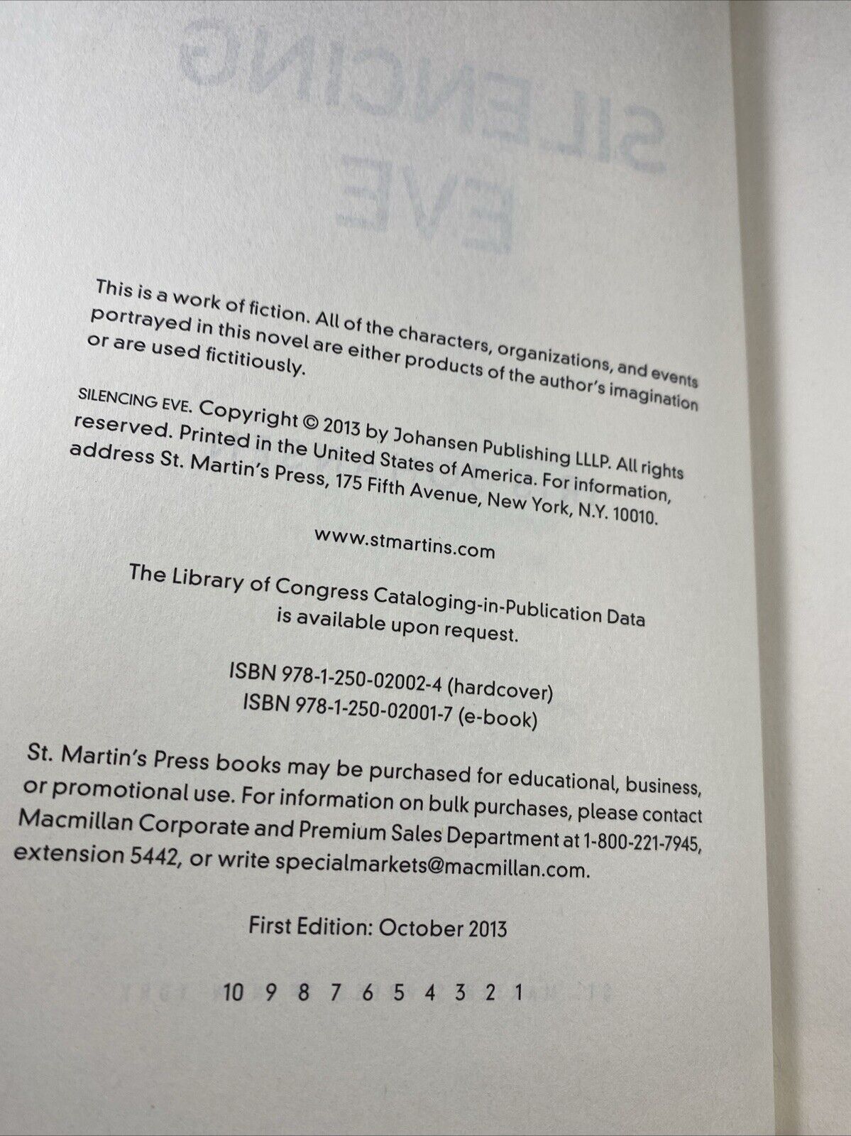 Silencing Eve by Iris Johansen (2013, Hardcover) VERY GOOD UNMARKED 1st Print!!!