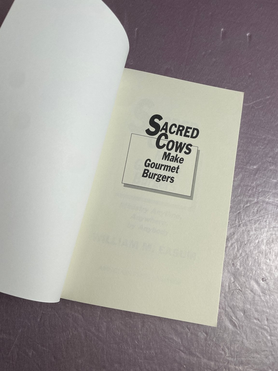 Sacred Cows Make Gourmet Burgers William M. Easum 1995 Abingdon Press Leadership