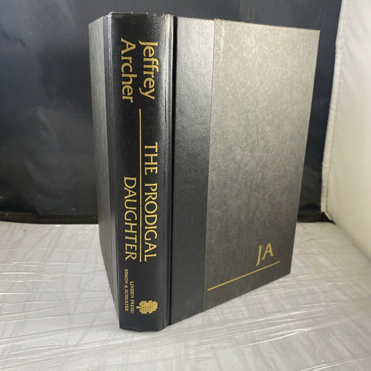 The Prodigal Daughter GOOD CONDITION hardcover, Jeffrey Archer NO DUST JACKET