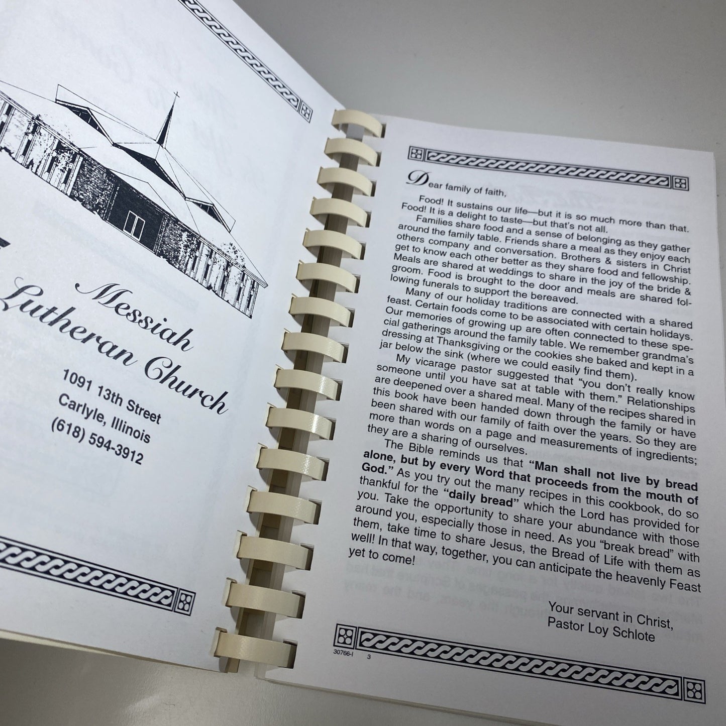 MESSIAH LUTHERAN CHURCH, CARLYLE, IL COOKBOOK - THE BEST IS YET TO COME - 1999
