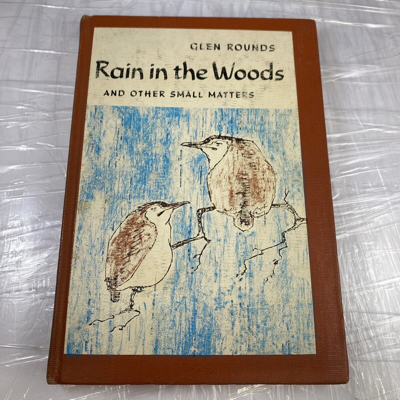 Glen Rounds RAIN IN THE WOODS 1st Ed Vintage 60s Kids Book Unique Rebind Ex Lib