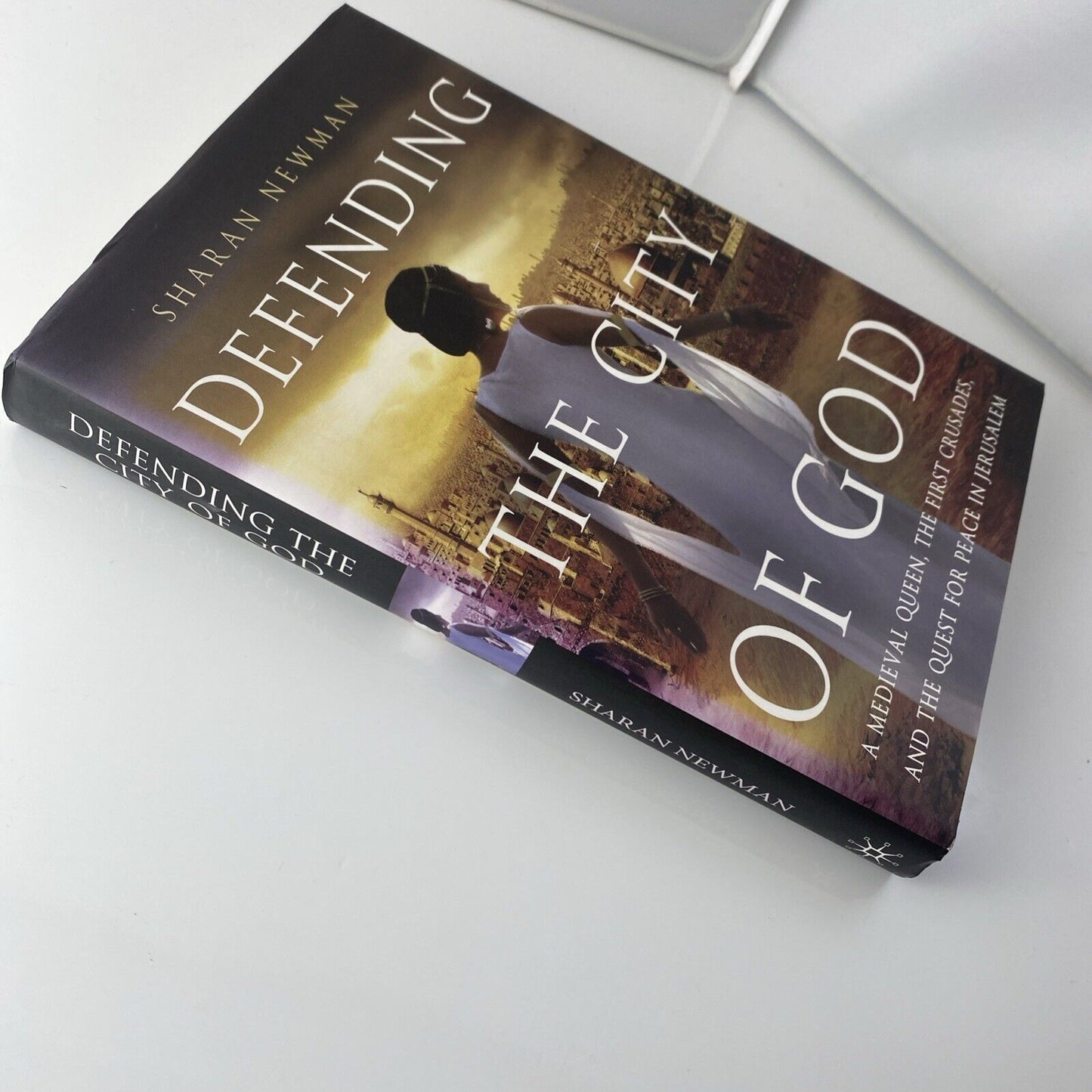 Defending the City of God by Sharan Newman (2014, Hardcover) Queen Melisende Bio
