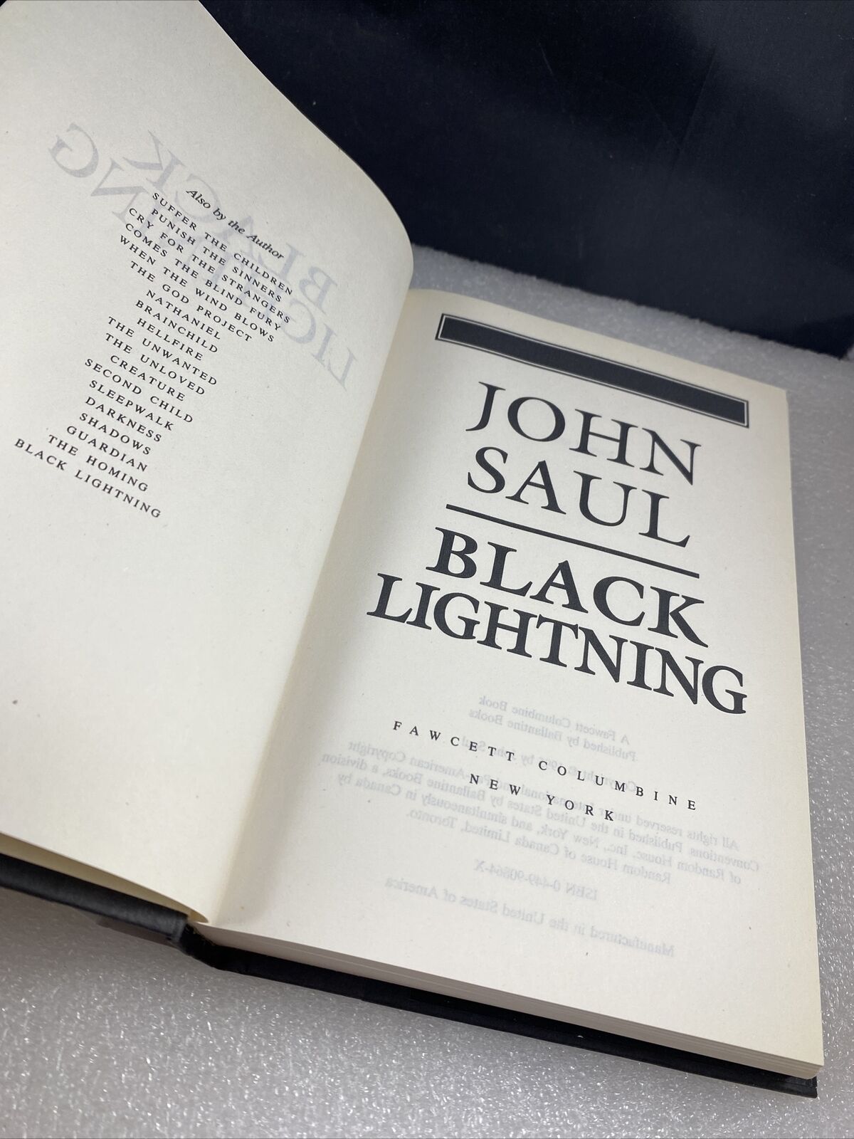 Black Lightning by John Saul  [1995] Mystery Suspense Thriller Good BCE