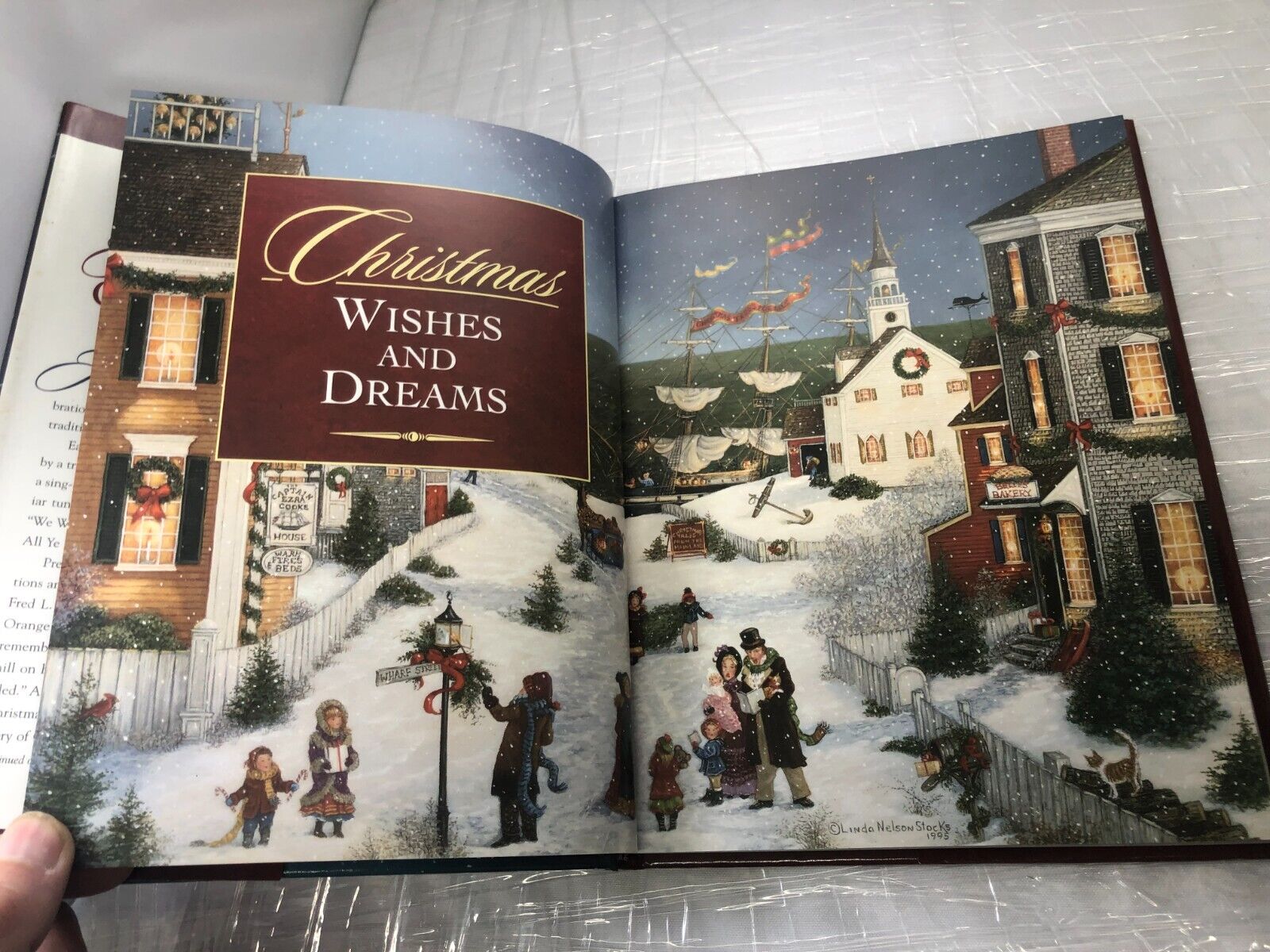 A Hometown Christmas by Ideals Publications Inc 1st Edition 1st Print 2004 VG