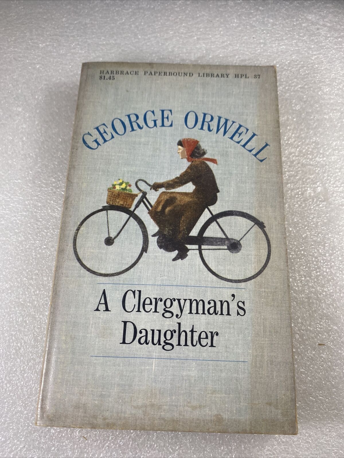 A Clergyman's Daughter [Harbrace Paperbound Library #37] Rare Paperback Print