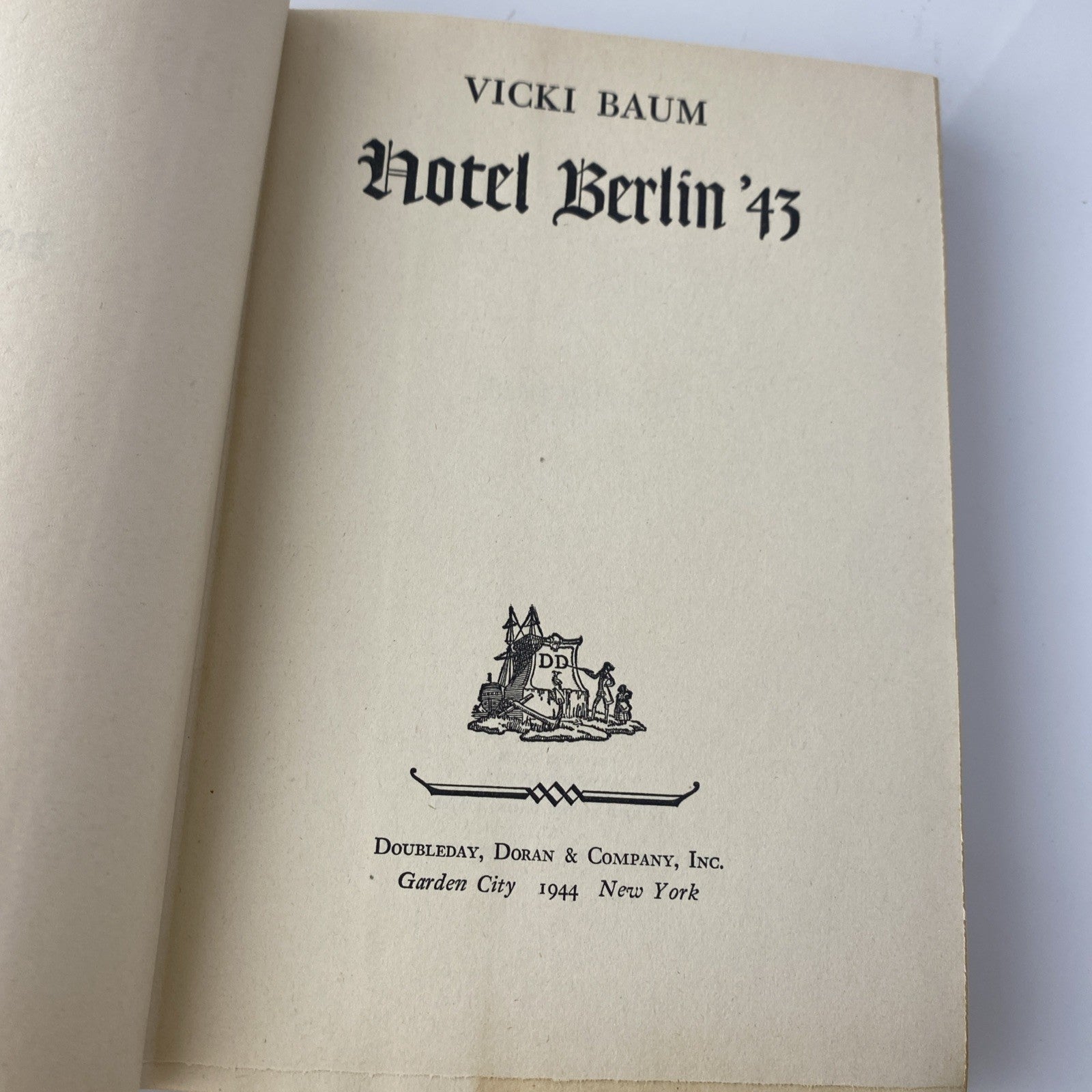 Hotel Berlin '43  (BCE) by Baum, Vicki Hardback Dust Jacket