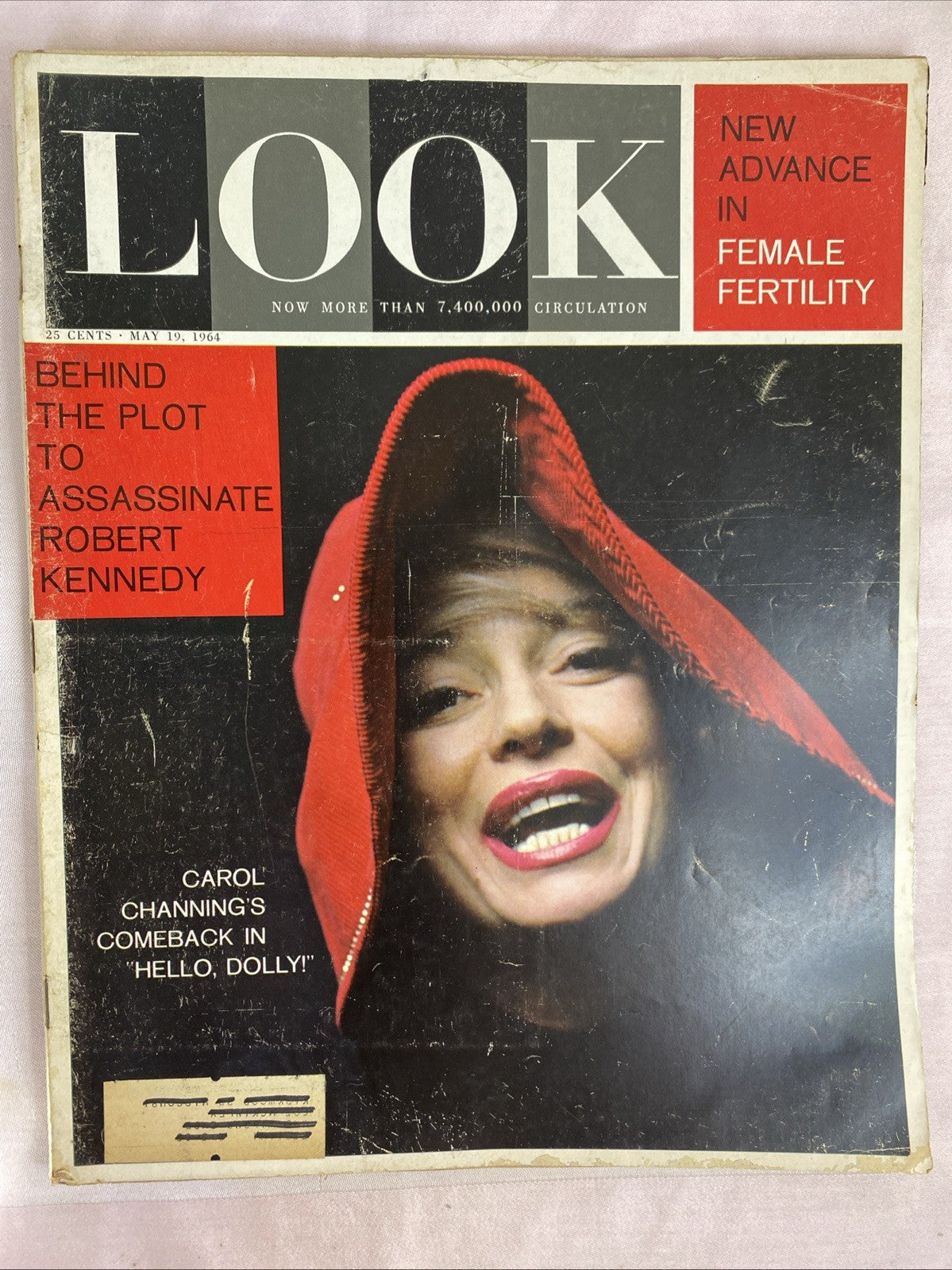 Look Magazine May 19, 1964 Robert Kennedy, Lady Bird Johnson, Carol Channing