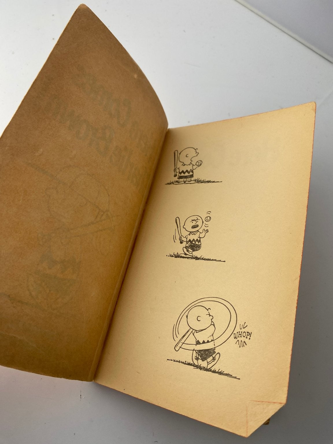 Here Comes Charlie Brown by Charles M. Schulz 1968 Illustrated Peanuts