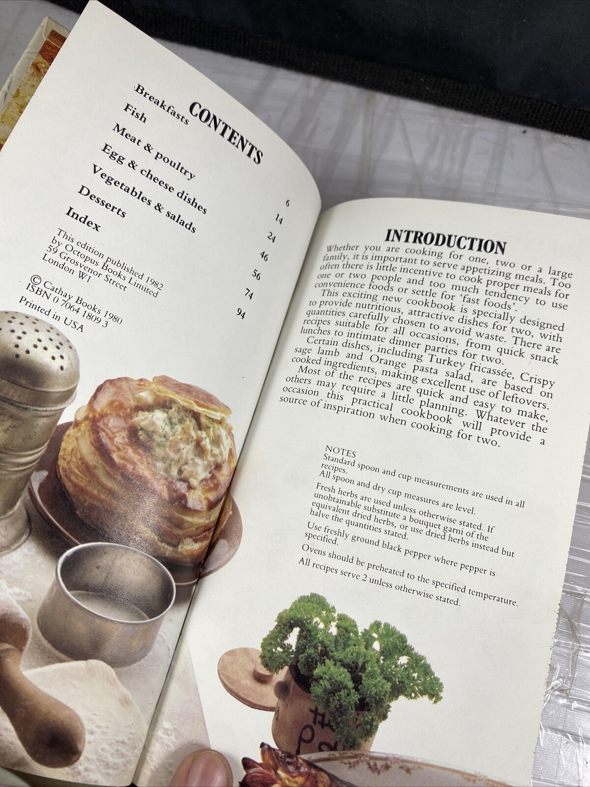 Margaret Fulton's BOOK OF COOKING FOR TWO HARD COVER BOOK VGC