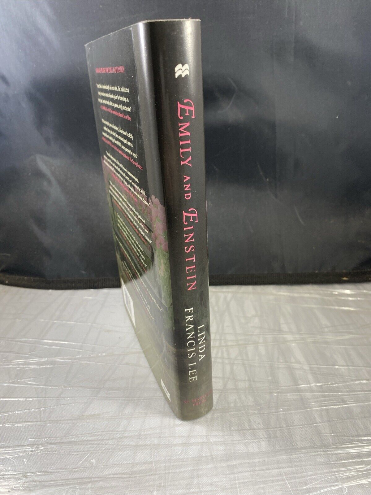 Emily & Einstein: A Novel of Second Ch- 0312382189, Linda Francis Lee, hardcover