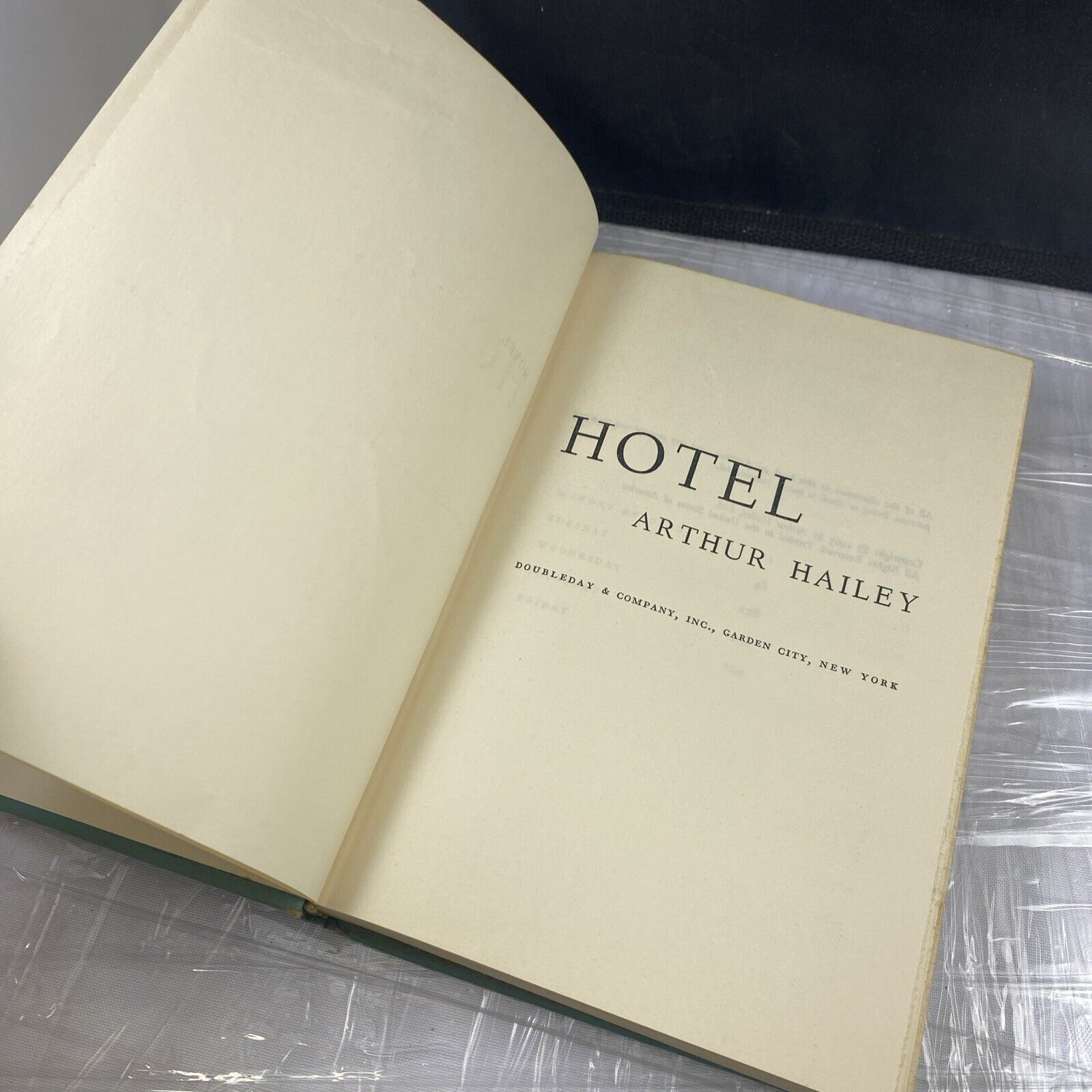 Vintage 60s HOTEL by Arthur Hailey, HC Doubleday Historical Fiction Green Book