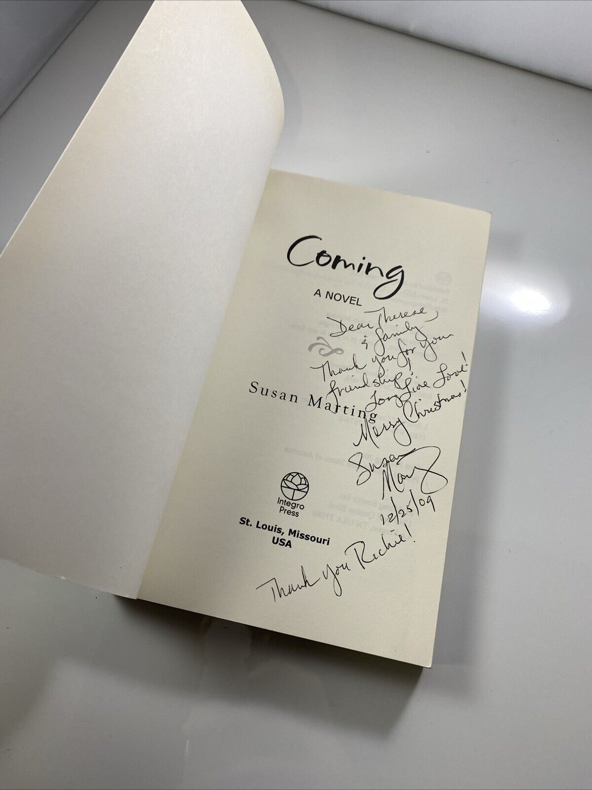 Coming Rare Signed Fiction Novel Local Author Susan Marting Paperback Good