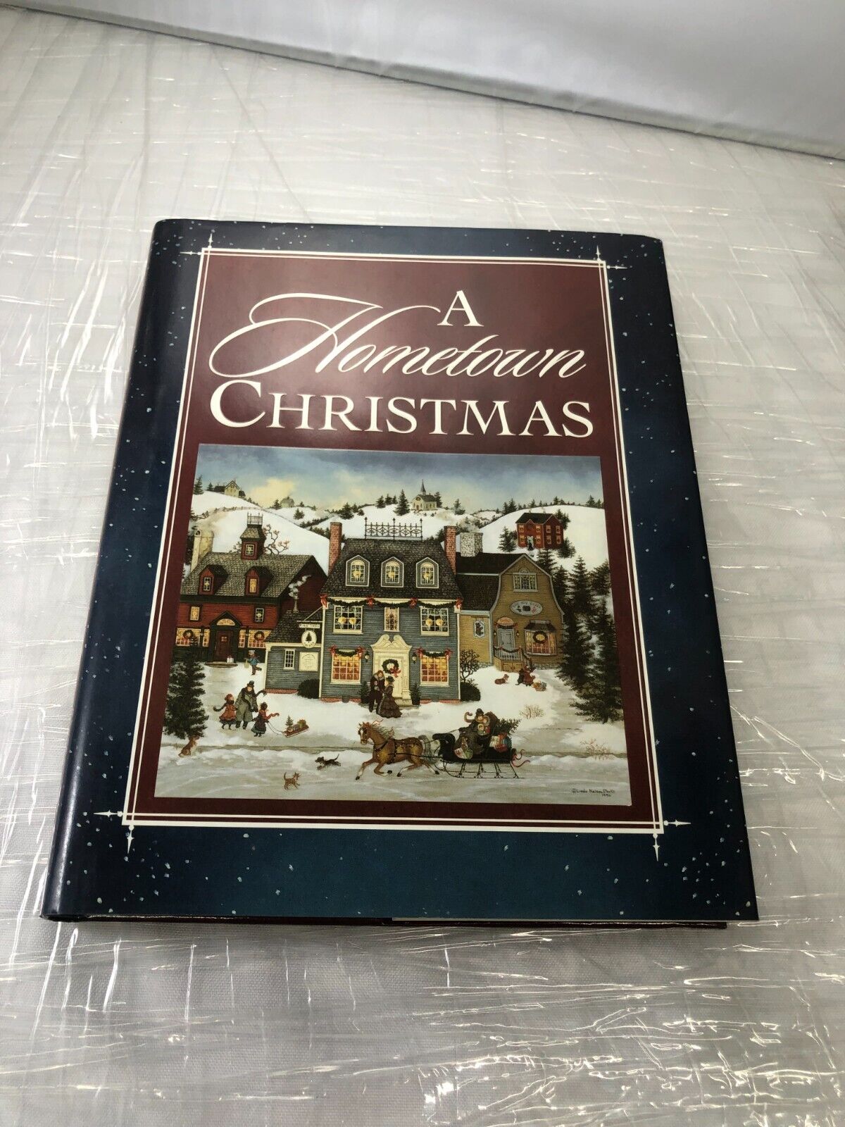 A Hometown Christmas by Ideals Publications Inc 1st Edition 1st Print 2004 VG