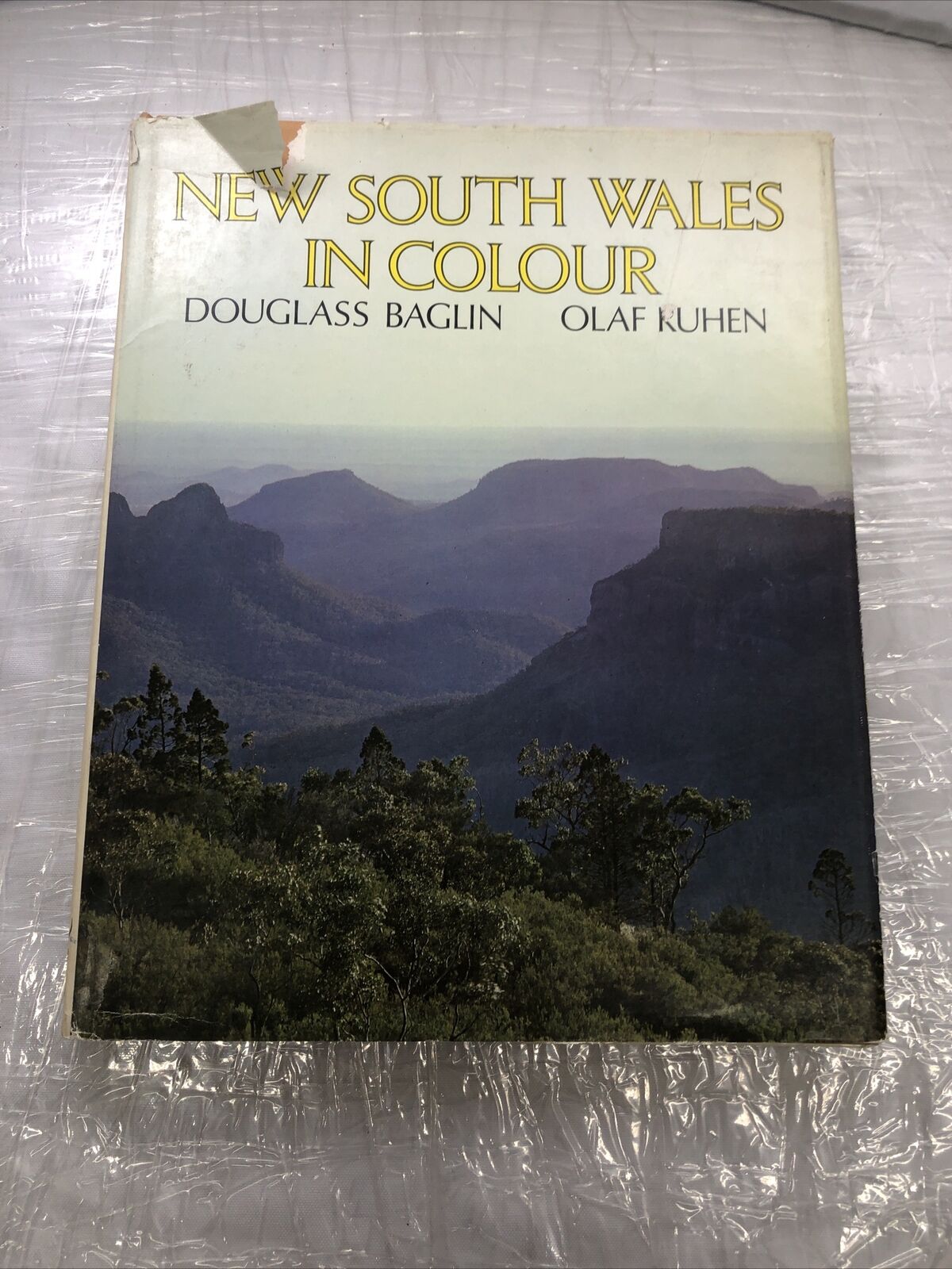 DOUGLASS BAGLIN, NEW SOUTH WALES IN COLOUR. HARD WJACKET. 1969 Picture Book