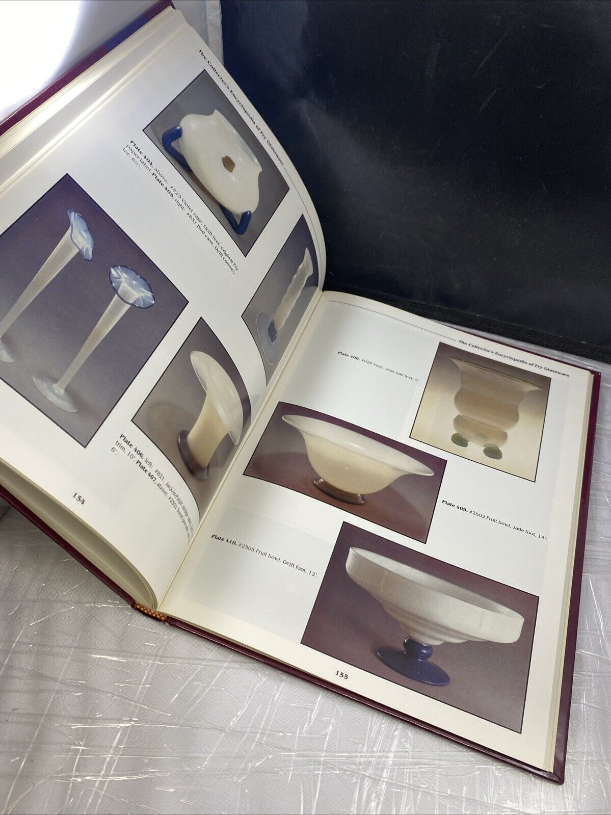 Collector's Encyclopedia of FRY GLASSWARE Book 1990 Illustrations Photographs