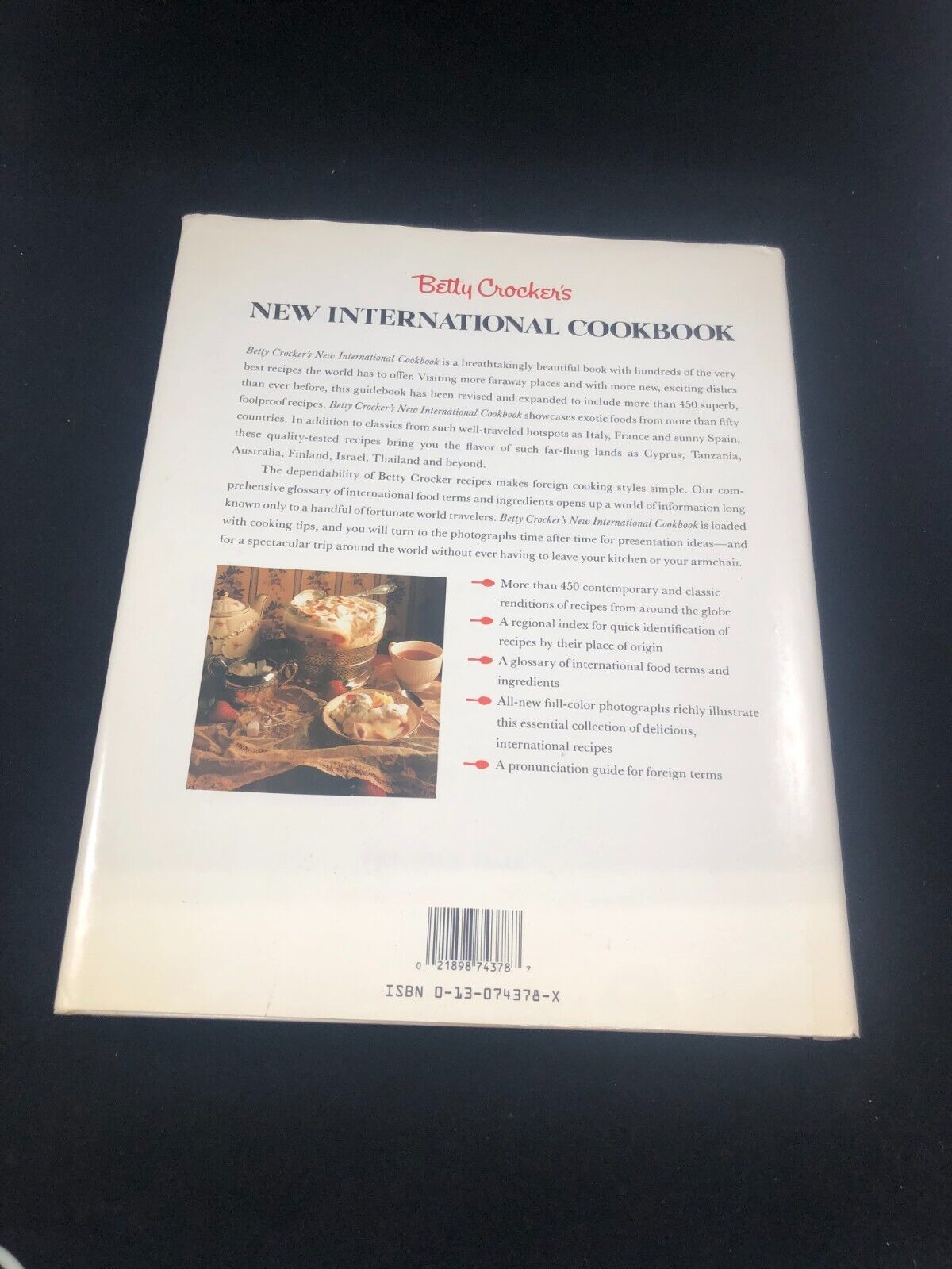 Betty Crockers New International Cookbook Vintage 1989 Hardback 1st Edition