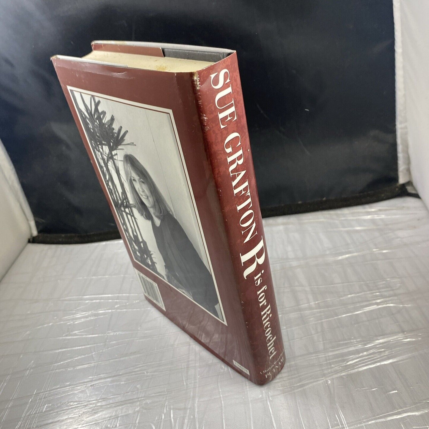 Kinsey Millhone Alphabet Ser.: R is for Ricochet by Sue Grafton (2004 Putnam BCE
