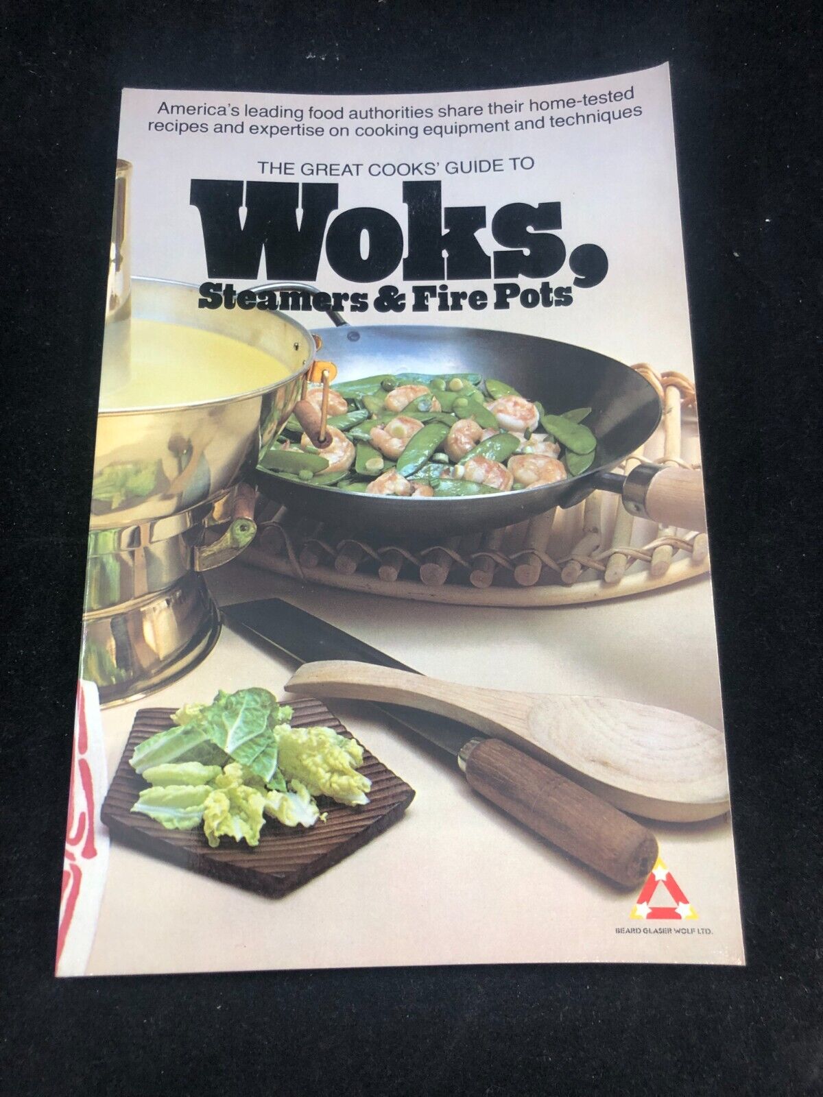 The Great Cooks' Guide to Woks Paperback James A. Beard 1st ed.