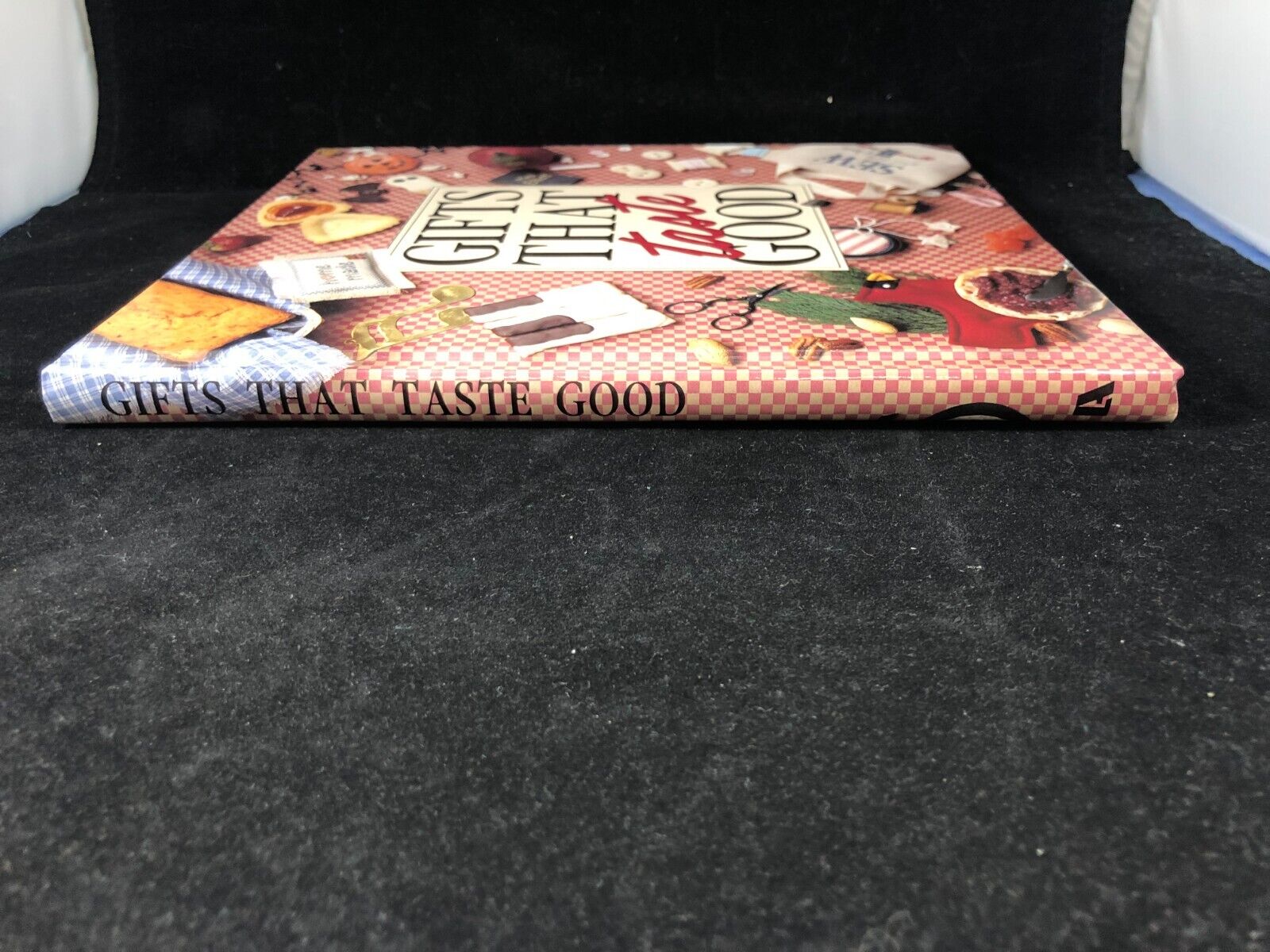 Gifts That Taste Good Holiday Vintage Cookbook Homemade Gift Ideas Pizza Basket