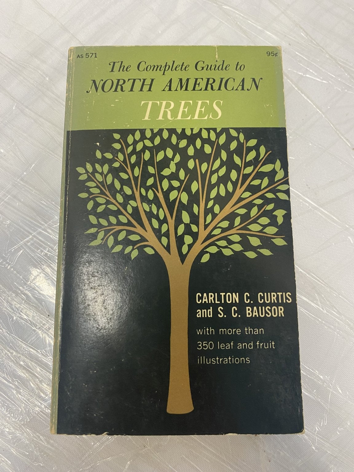 The Complete Guide to North American Trees Curtis Bausor 1963 Illustrated