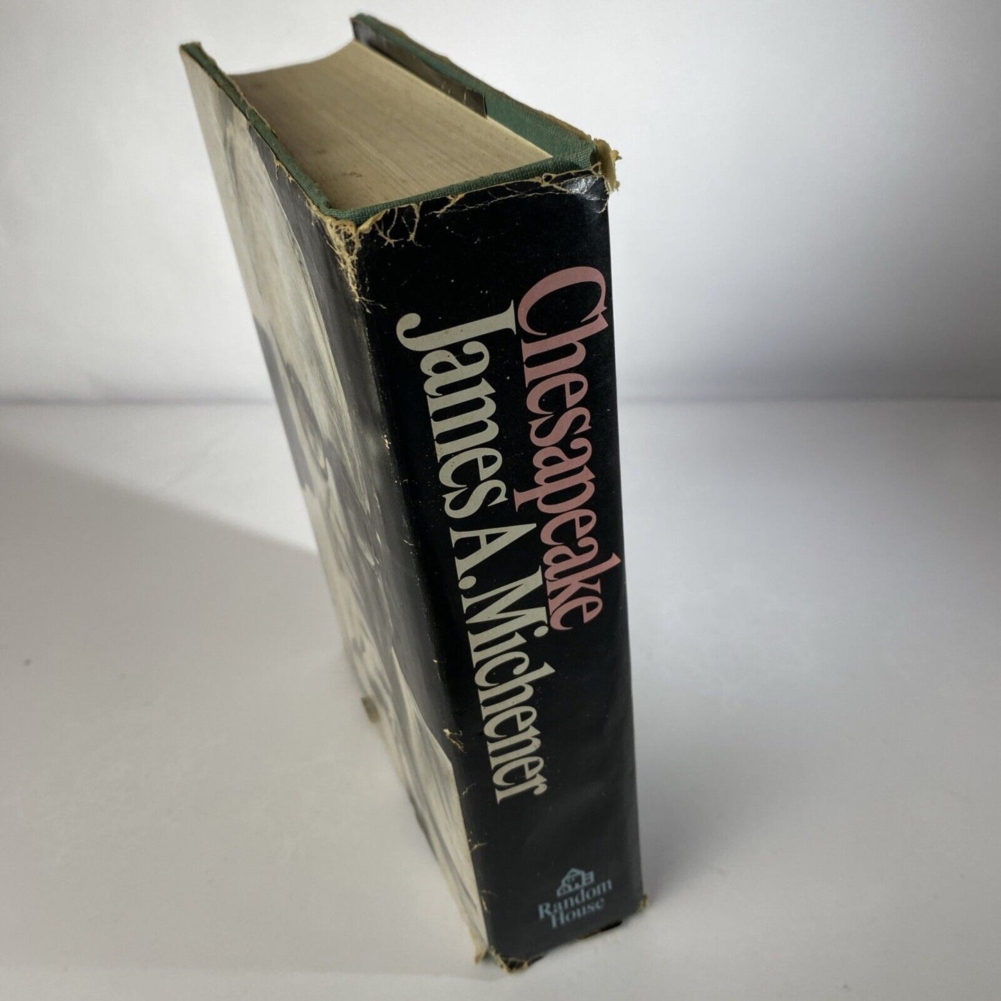 Chesapeake Michener, James A. hardcover Acceptable Fiction Novel