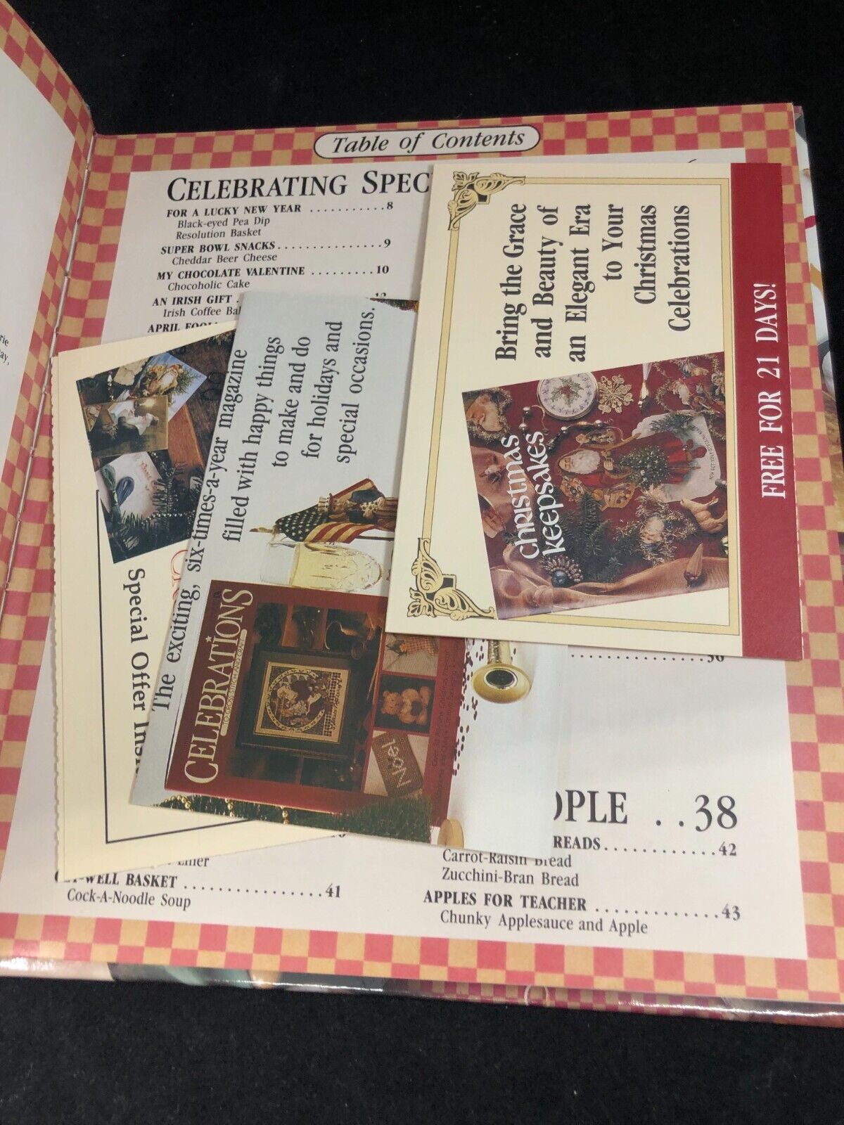 Gifts That Taste Good Holiday Vintage Cookbook Homemade Gift Ideas Pizza Basket