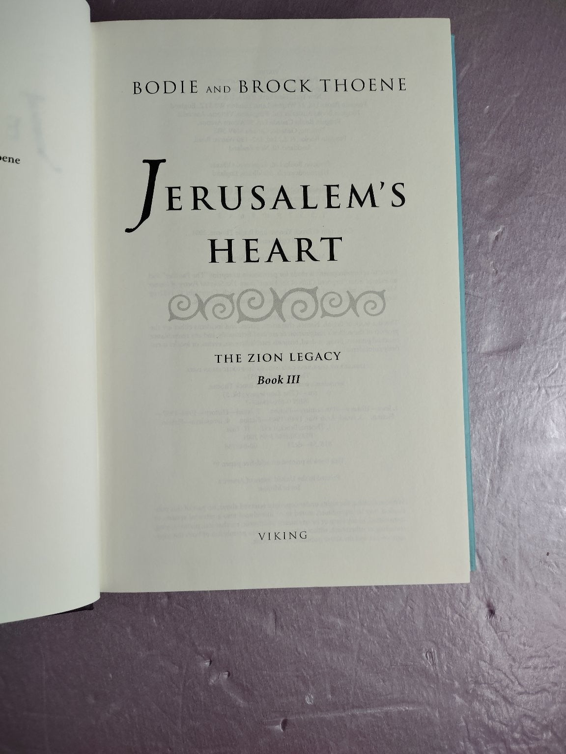 Jerusalem's Heart Bodie & Brock Thoene 2000 A Novel Zion Legacy Viking