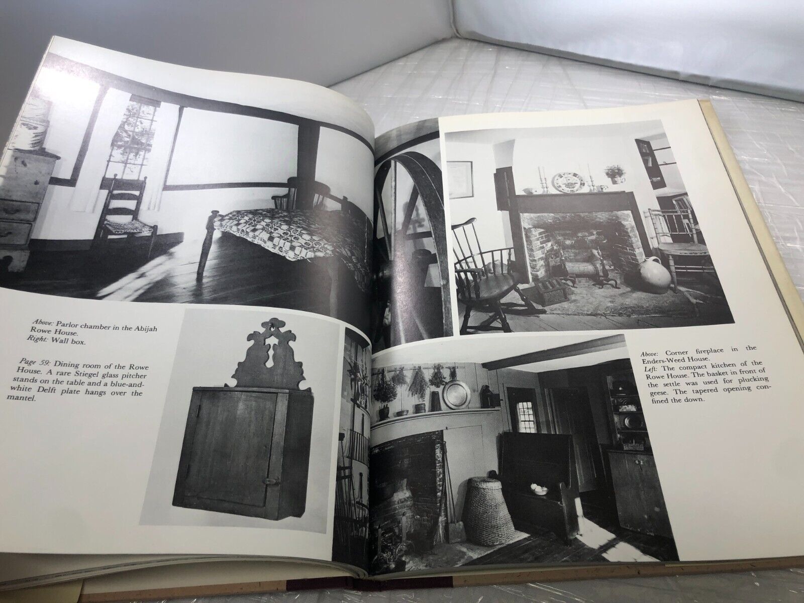 Sara Emerson ROLLESTON / Heritage Houses Victorian Houses Connecticut 1st ed.