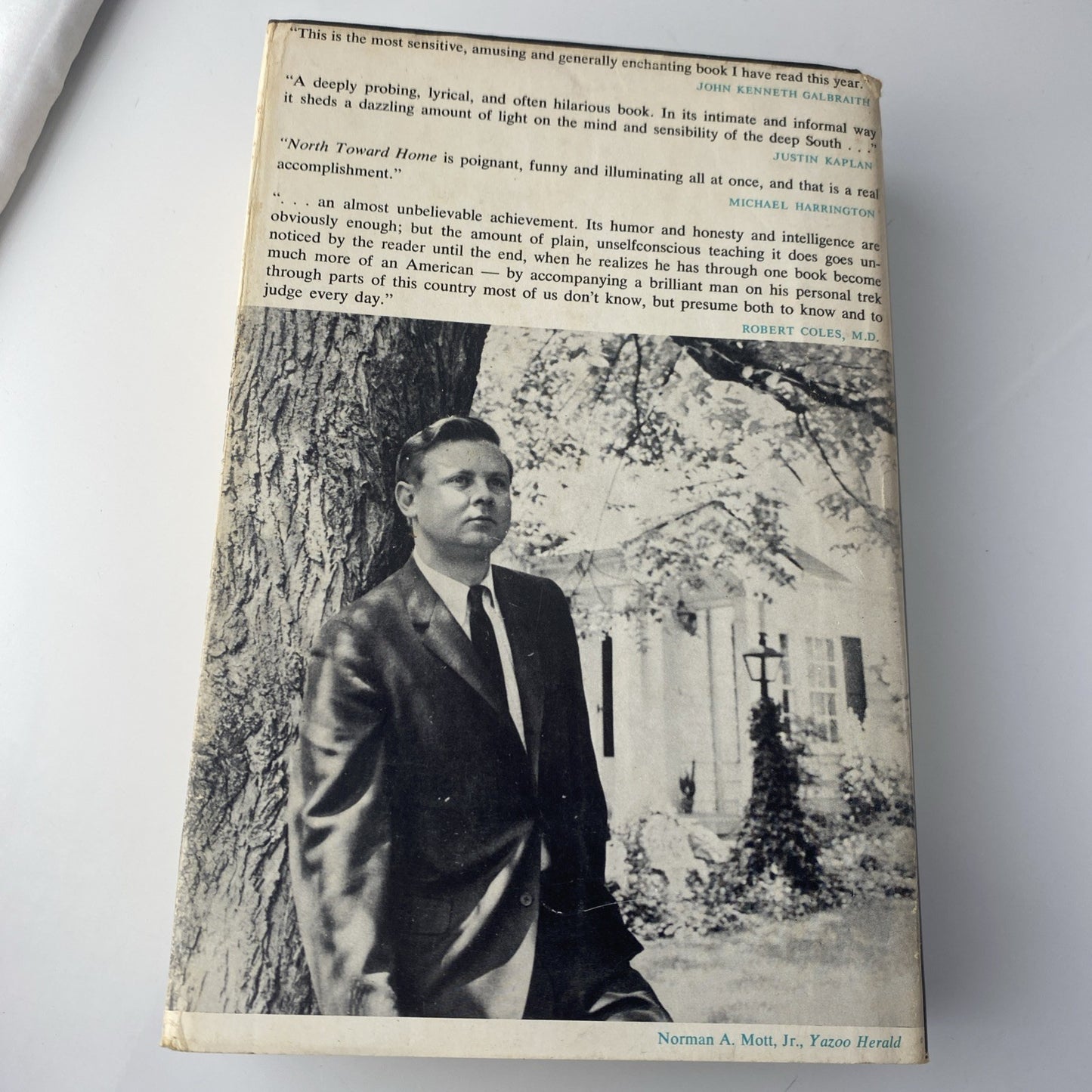 North Toward Home by Willie Morris HC w/ DJ Book Club Edition Vintage Novel