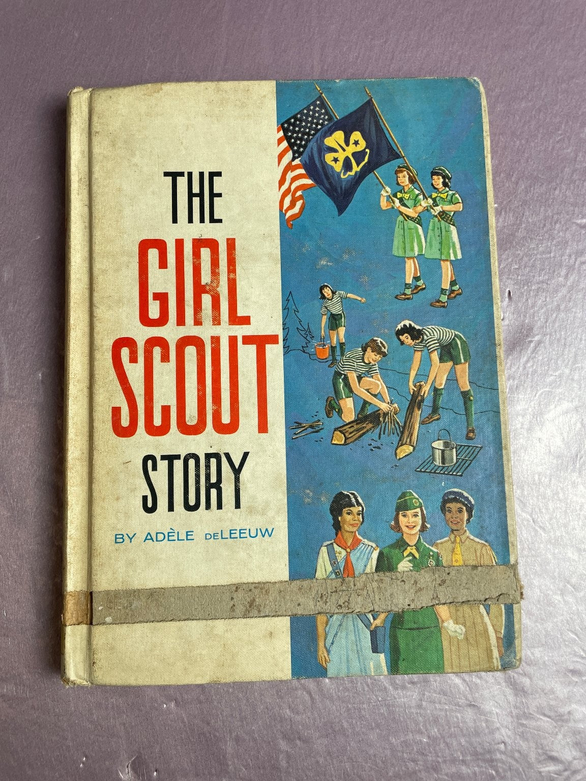 The Girl Scout Story Adèle deLeeuw 1965 First Ed Illustrated Garrard