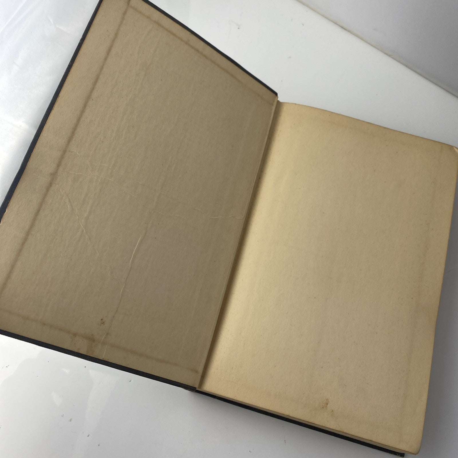 Fables of Aesop Compiled by Willis Parker Illustrated by Charles Bennett 1931 HC