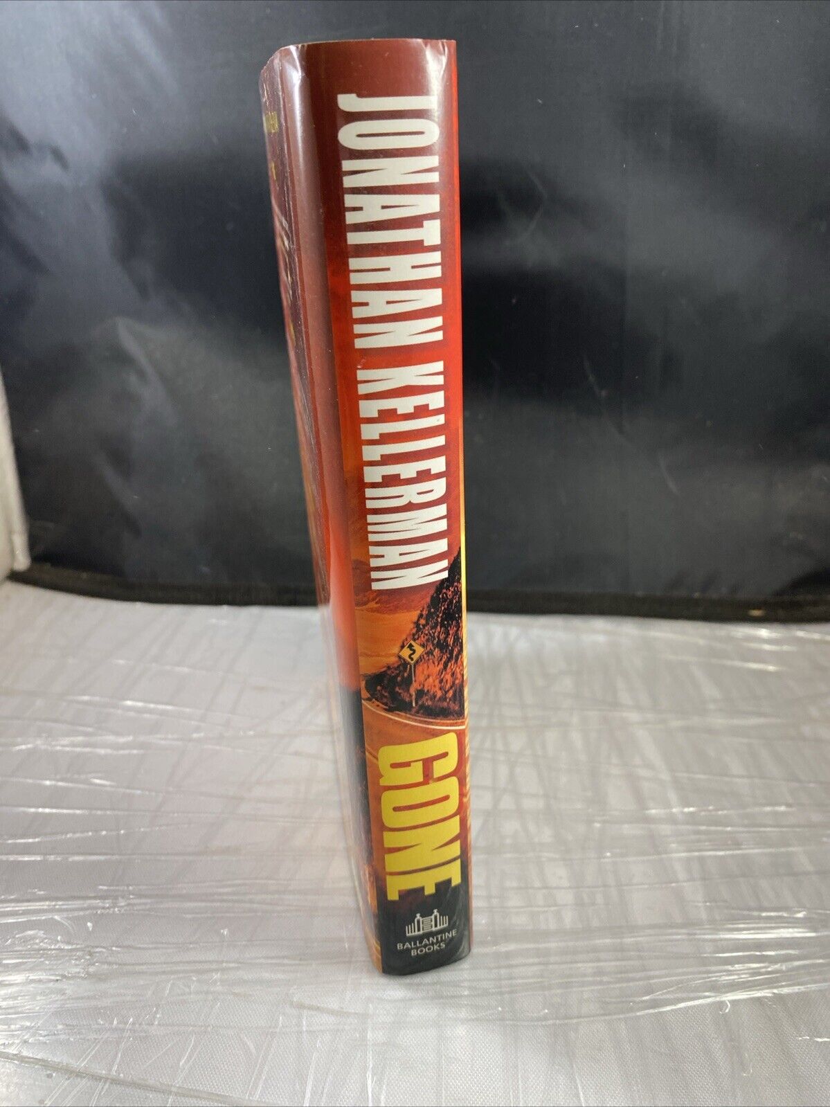 Gone (Alex Delaware Novels) - Hardcover By Kellerman, Jonathan VERY GOOD