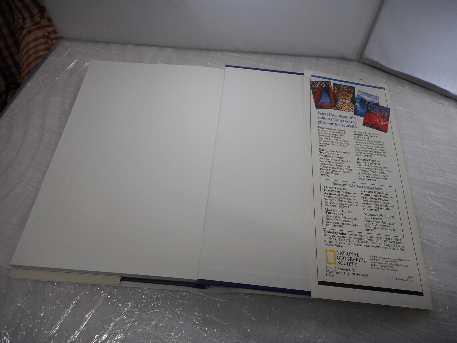 (With Bookplate) National Geographic Wild Animals of North America Hardback 1998