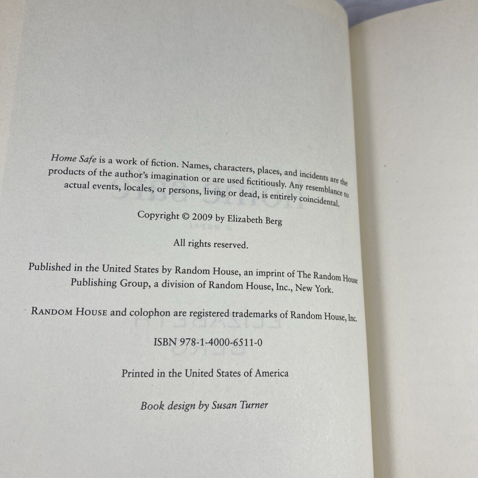 Home Safe: A Novel - Paperback By Berg, Elizabeth -Very Good Random House