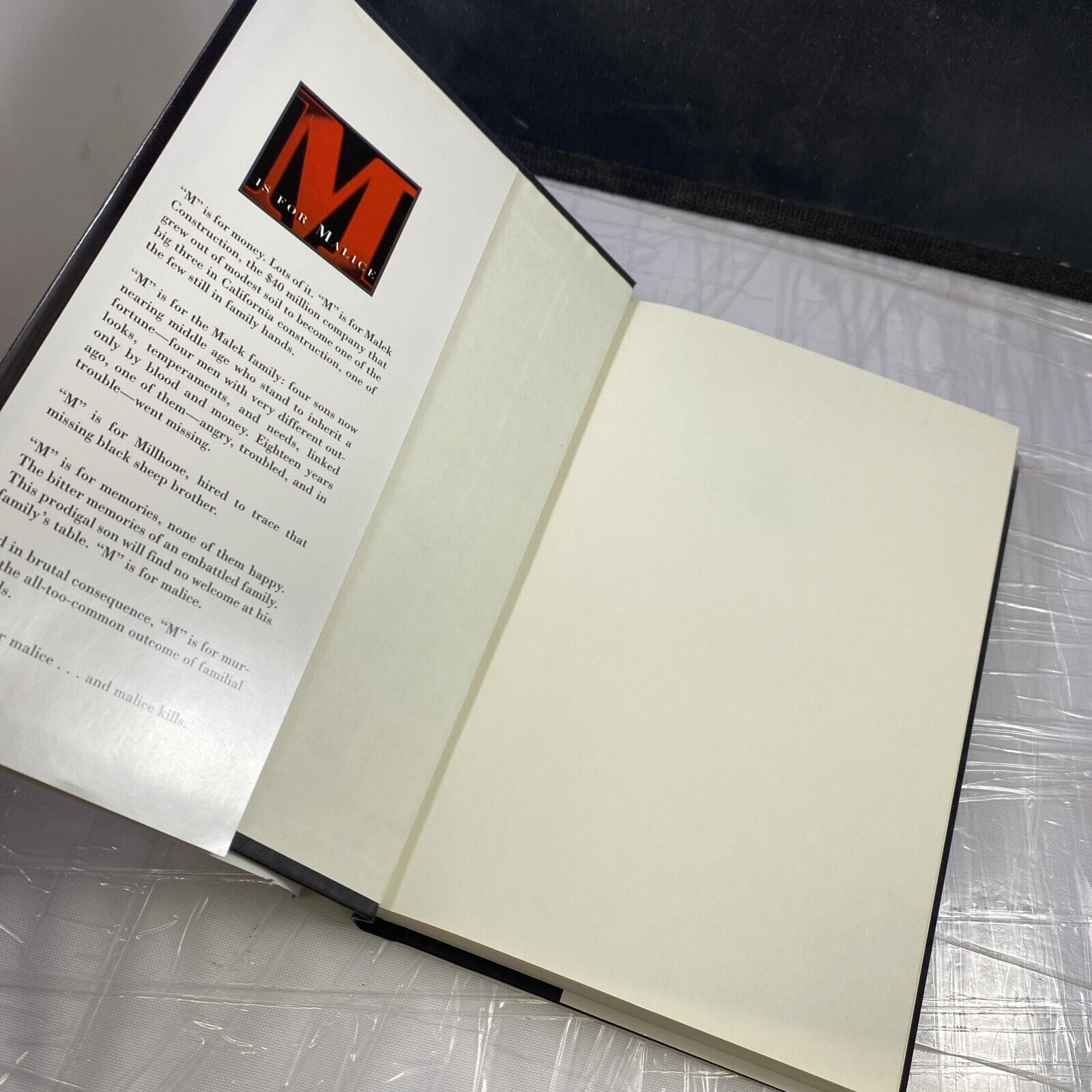 M IS FOR MALICE A KINSEY MILLHONE MYSTERY BY SUE GRAFTON 1996 HENRY HOLT BCE