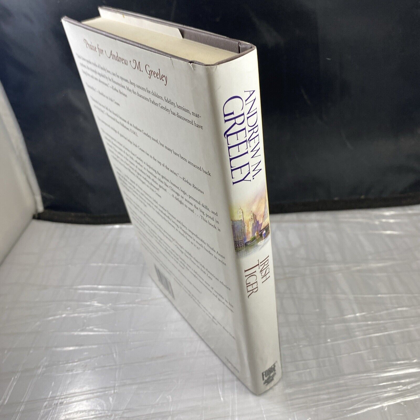 Irish Tiger: A Nuala Anne McGrail Novel (Nuala Anne McGrail Novels Rare Forge Ed