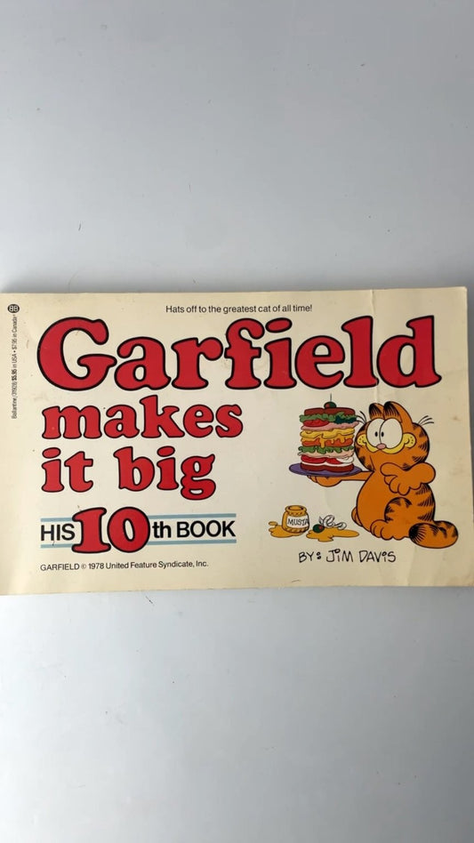 Garfield Makes It Big by Jim Davis First Edition 1985 Illustrated