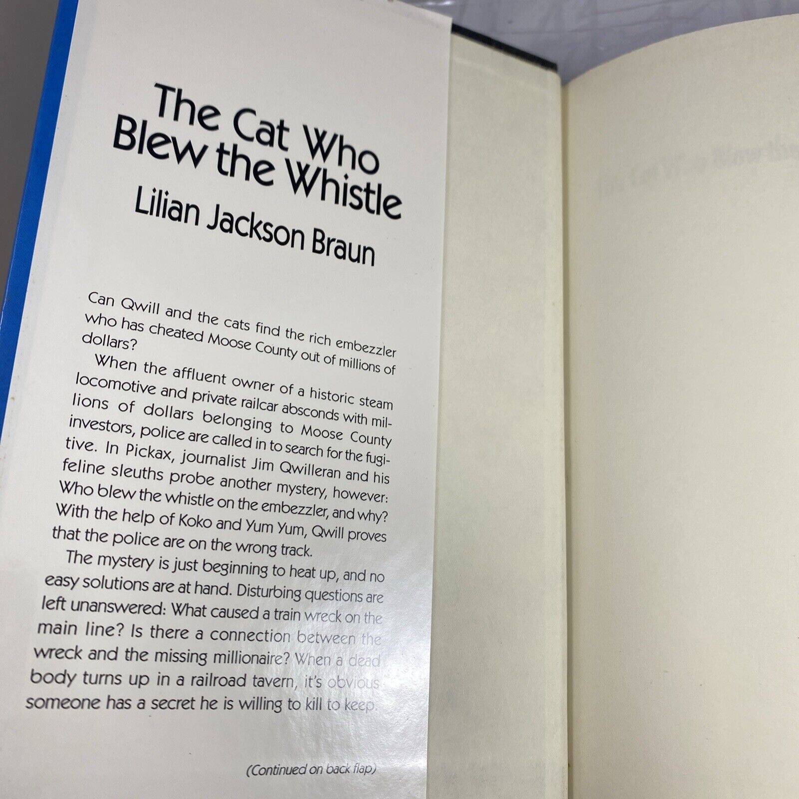 Lilian Jackson Braun; The Cat Who Blew the Whistle - HC DJ 1994