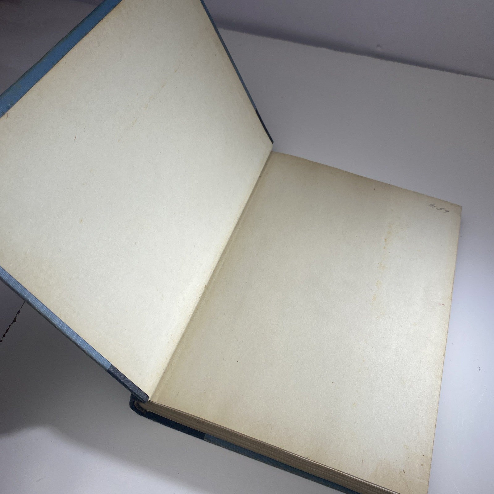 The Victor Book of the Opera, Hardcover, 1936, 10th Edition, Illustrated, Storie