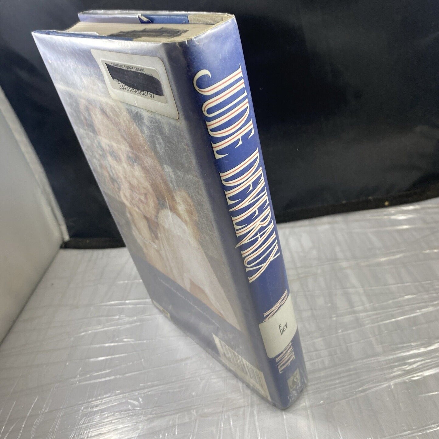 Jude Deveraux. Remembrance - First Printing 1994 - hardcover Ex Library