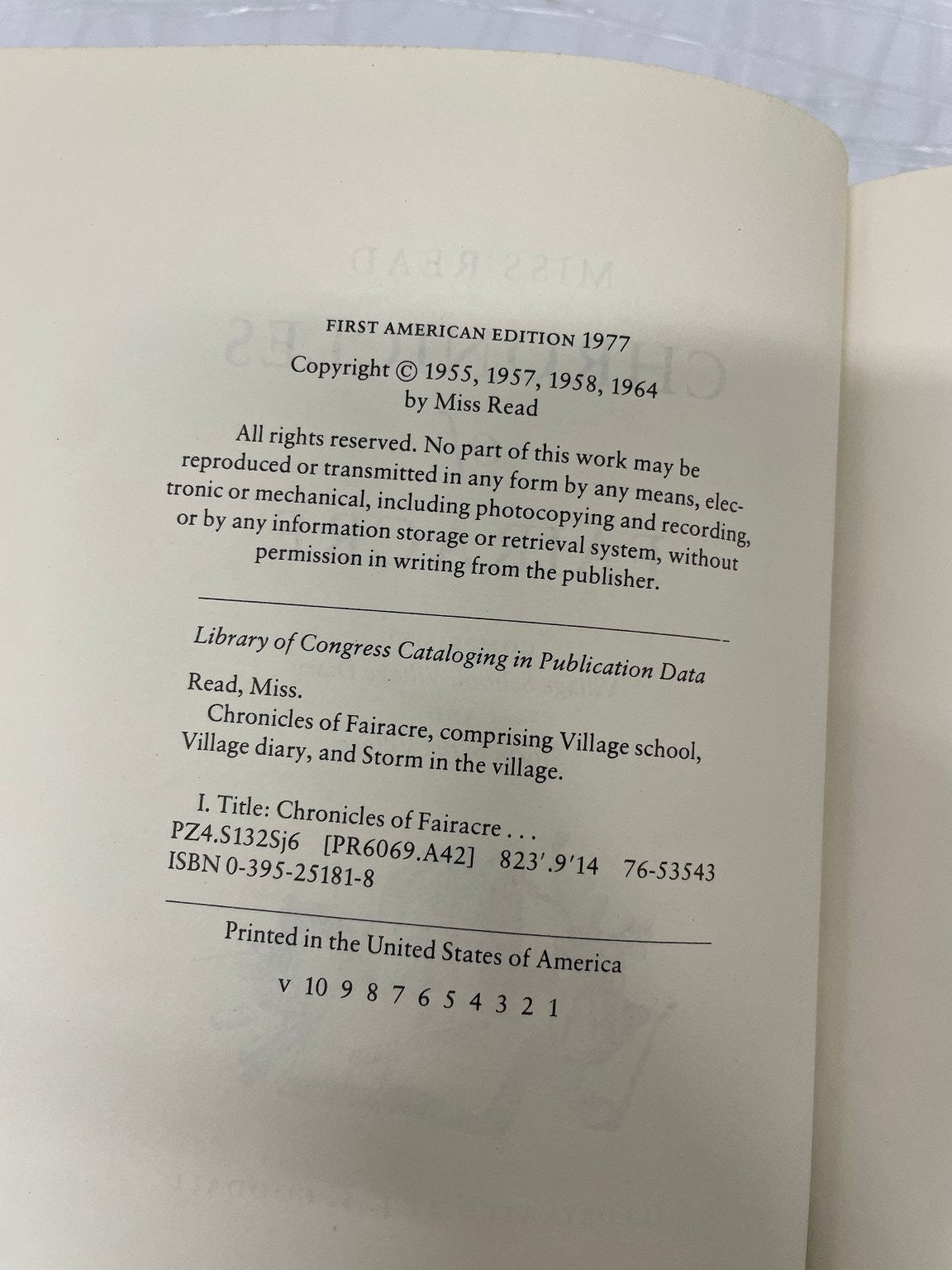 Chronicles of Fairacre Miss Read 1st American Edition 1977 Omnibus 1st print