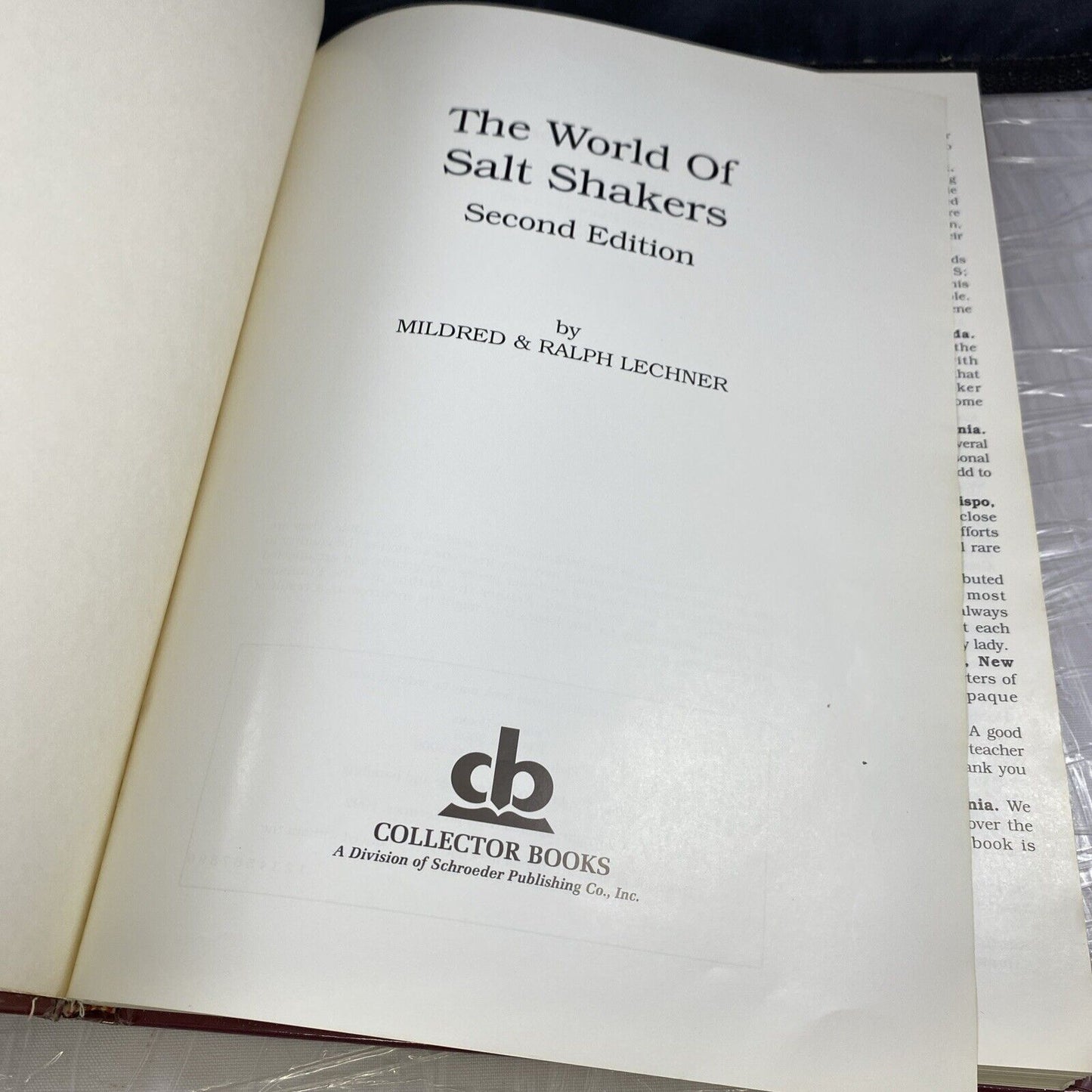 The World of Salt Shakers by Lechner, Mildred Vintage Glass Collecting Book