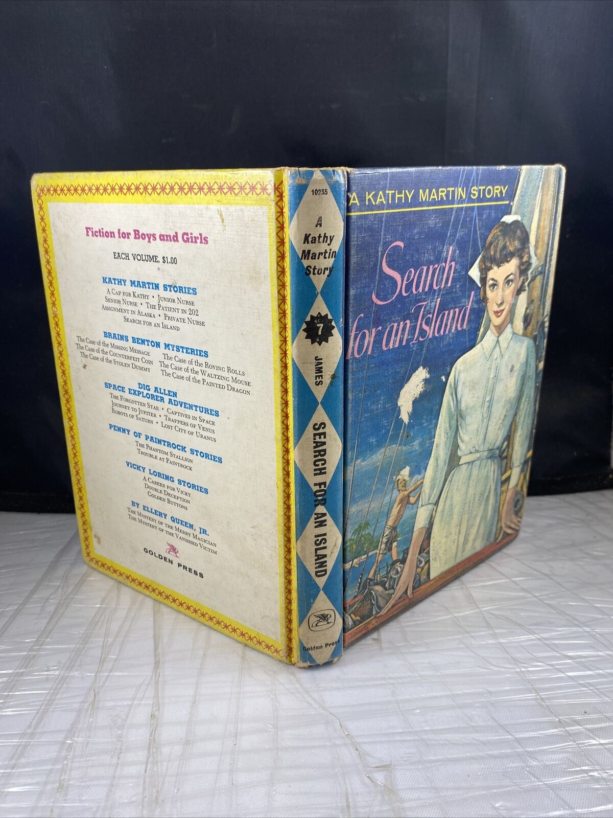 1960's Kathy Martin Nurse Story Search for an Island #7 Vintage Chapter Book