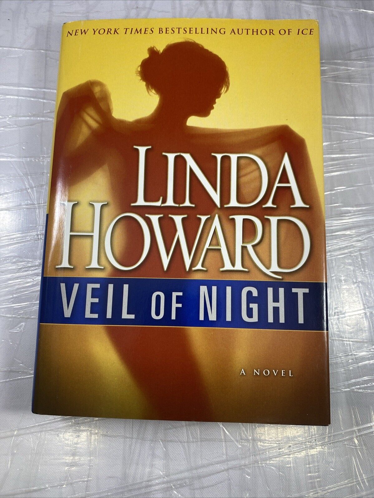 Veil of Night: A Novel - Hardcover By Howard, Linda - VERY GOOD Book Club Ed