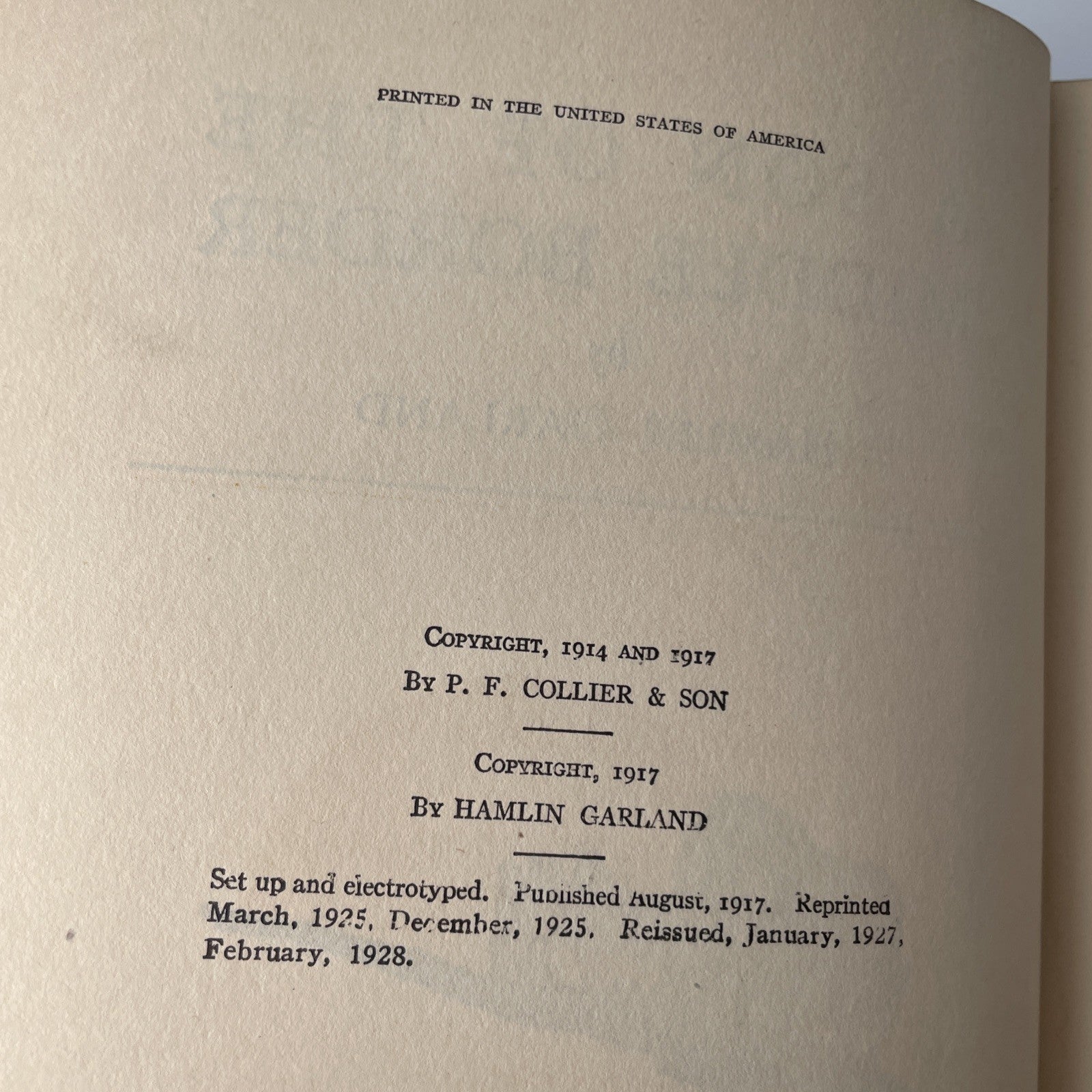 1928 Antique Novel "A Son of the Middle Border" Hamlin Garland