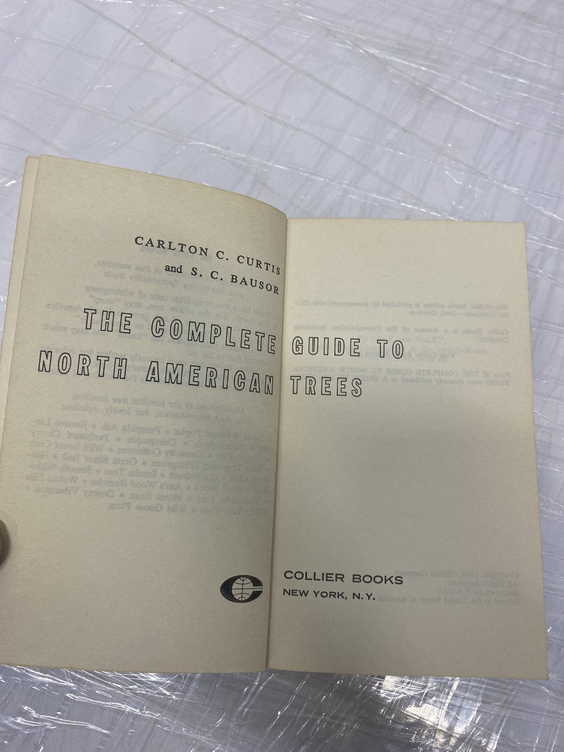 The Complete Guide to North American Trees Curtis Bausor 1963 Illustrated