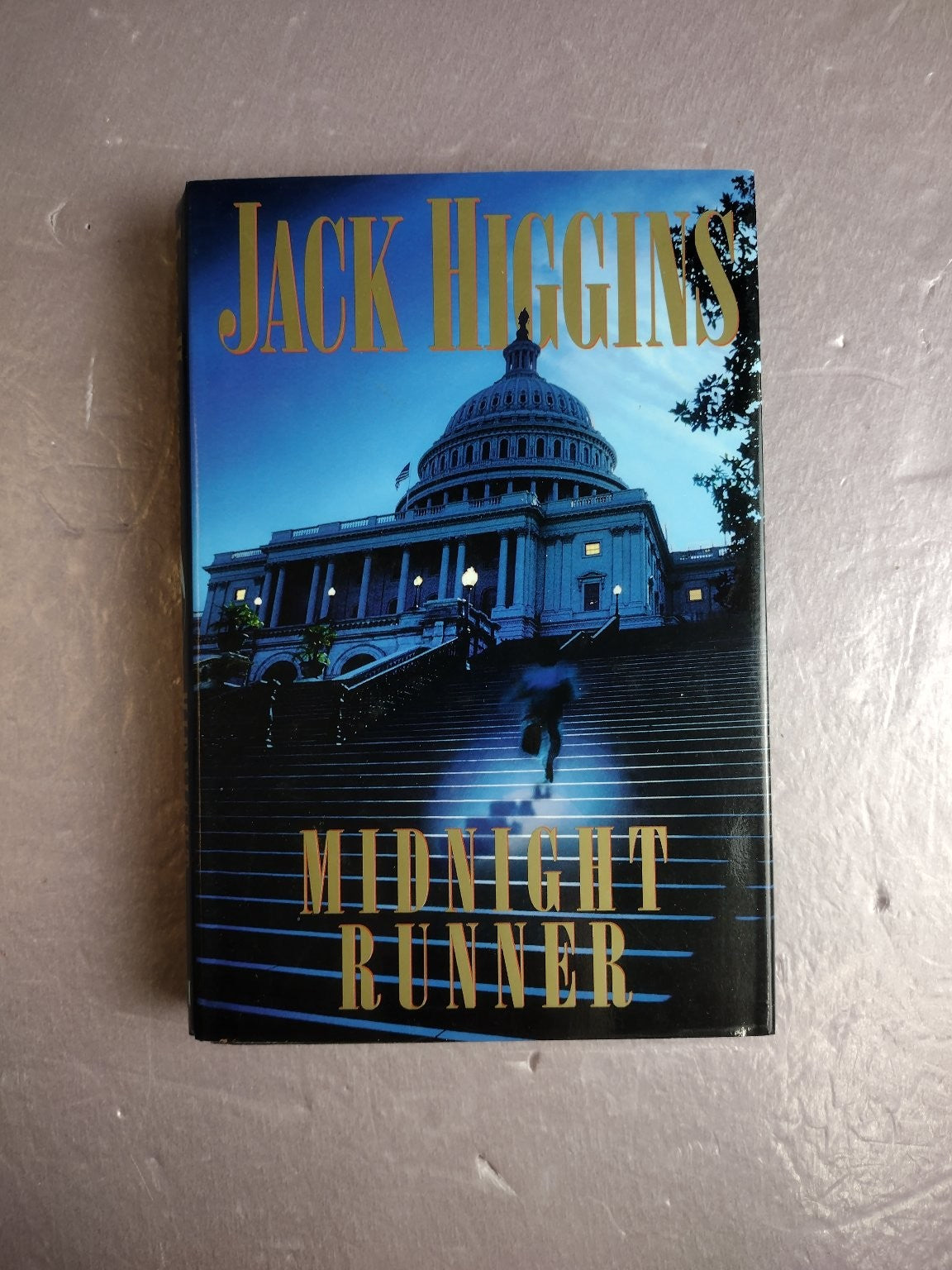 Midnight Runner Jack Higgins 2000 First Edition Thriller Suspense G.P. Putnam's