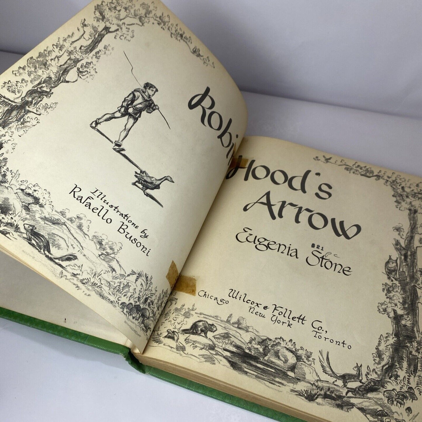 1948 ROBIN HOOD'S ARROW BOOK BY EUGENIA STONE RARE GREEN EX Library REBOUND