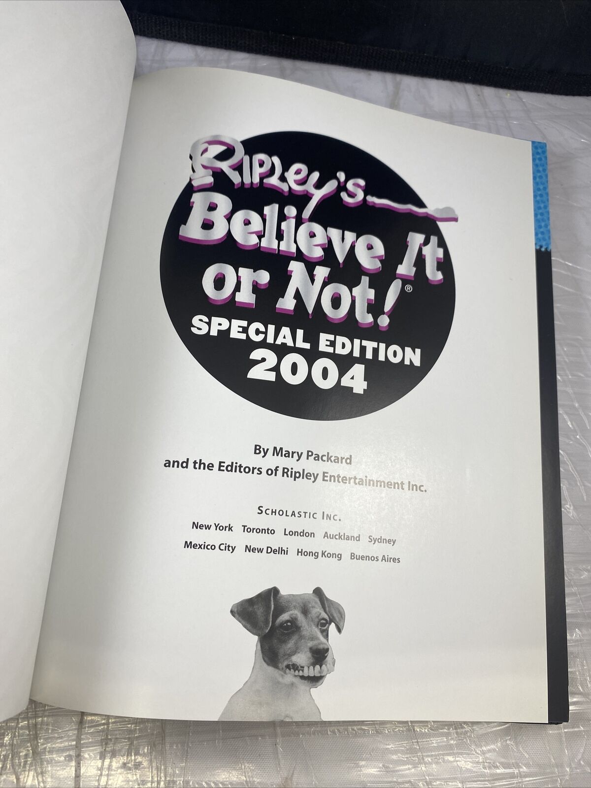 Ripley's Special Edition 2004 (Ripley's Believe It Or Not) - Hardcover Very Good